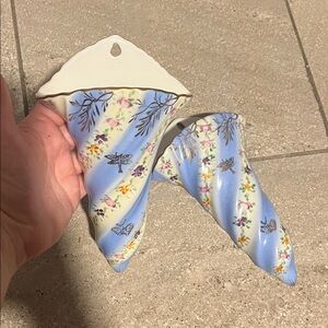 Set of 2 LIMOGES Wall Pockets Swirl Blue & White Multicolor Flowers n Gold